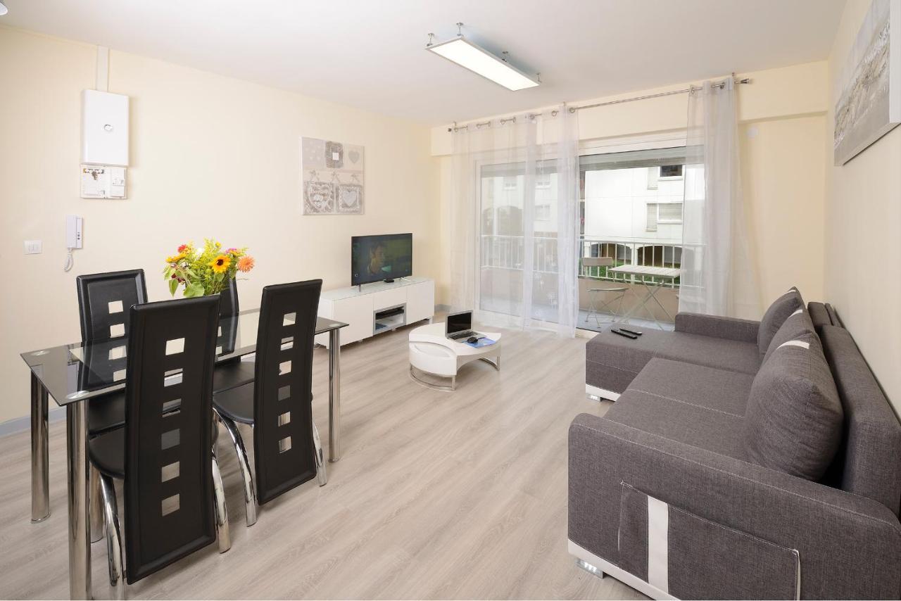 2 Centre De Congrès Appartement *